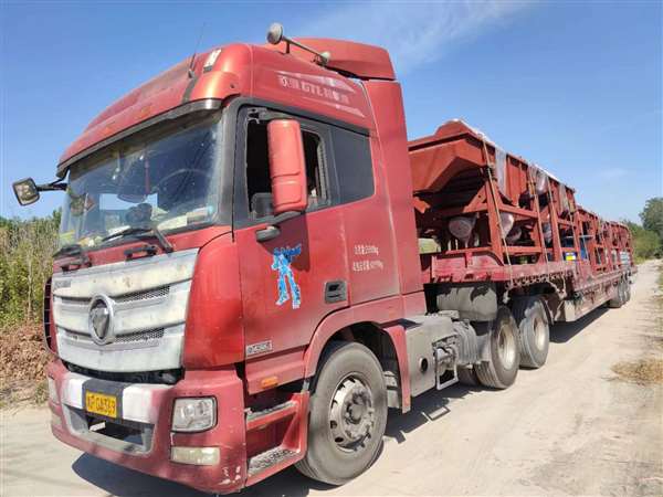 10臺直線振動篩發(fā)貨 感謝客戶信任與支持！