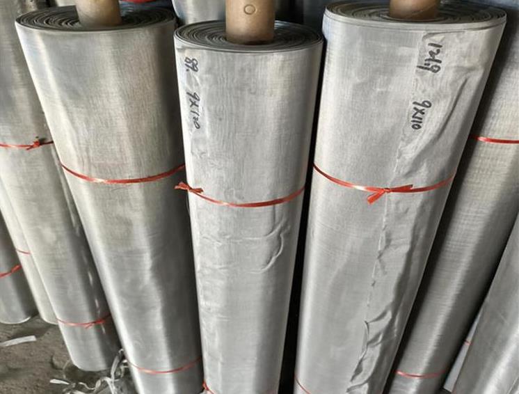 振動篩上使用哪種篩網(wǎng)好？