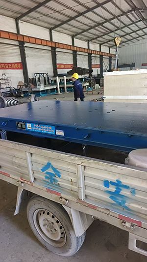 振動平臺發(fā)貨