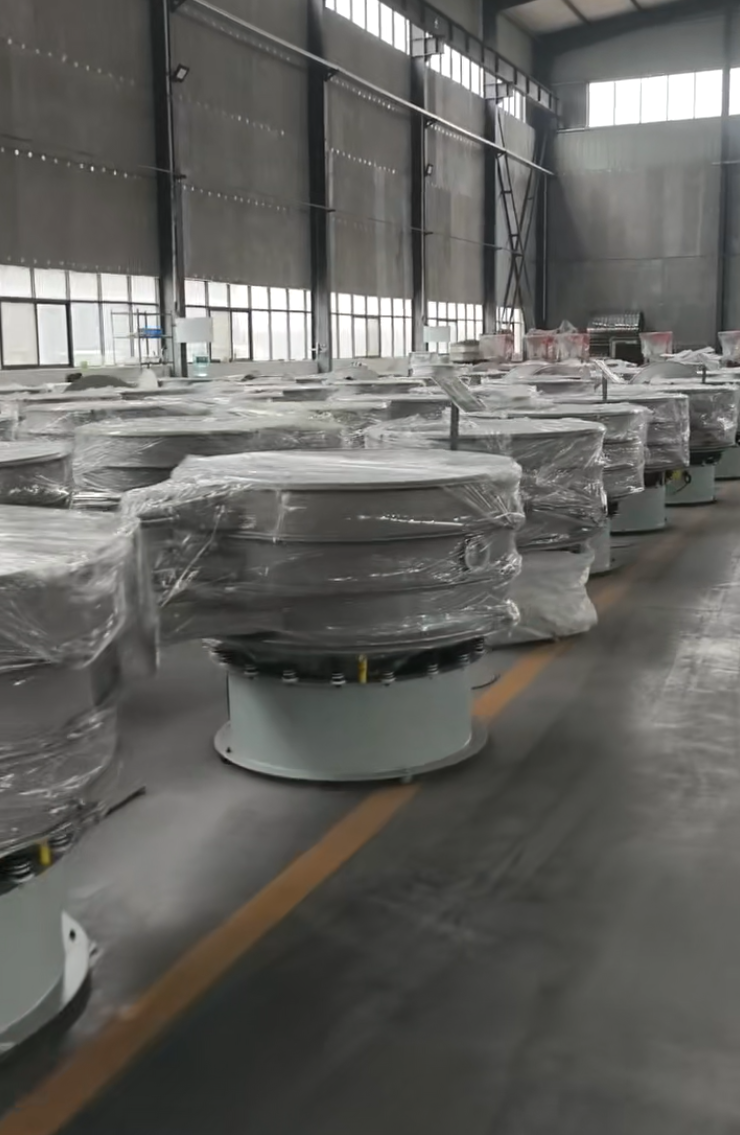 年關(guān)將至，車間每天都在加班加點(diǎn)